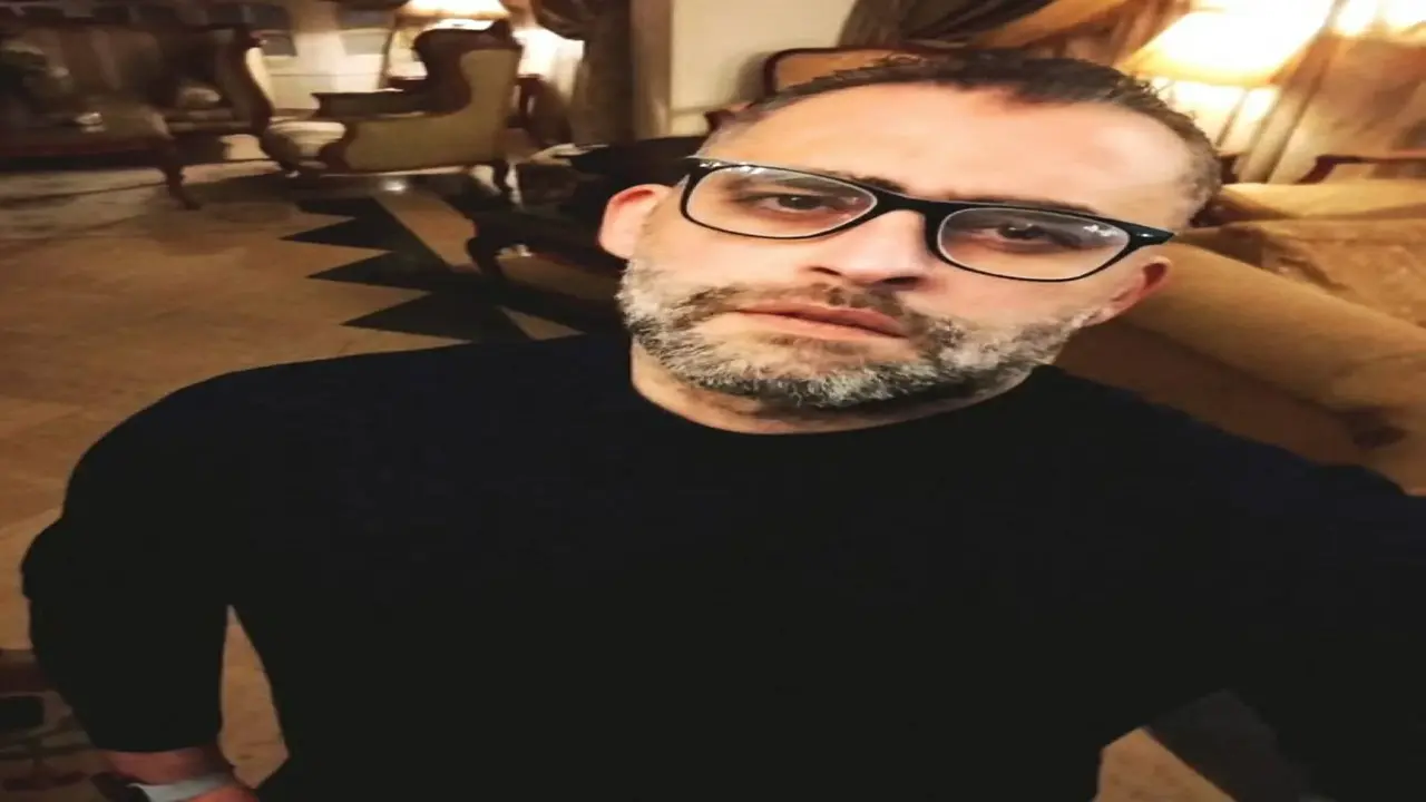 تفاصيل الحالة الصحية للفنان أحمد جلال عبد القوي تثير القلق